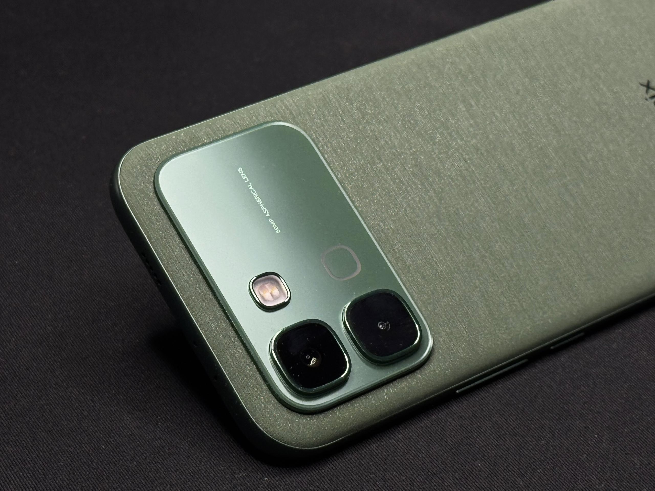 Infinix Note Edge có camera chính 50MP