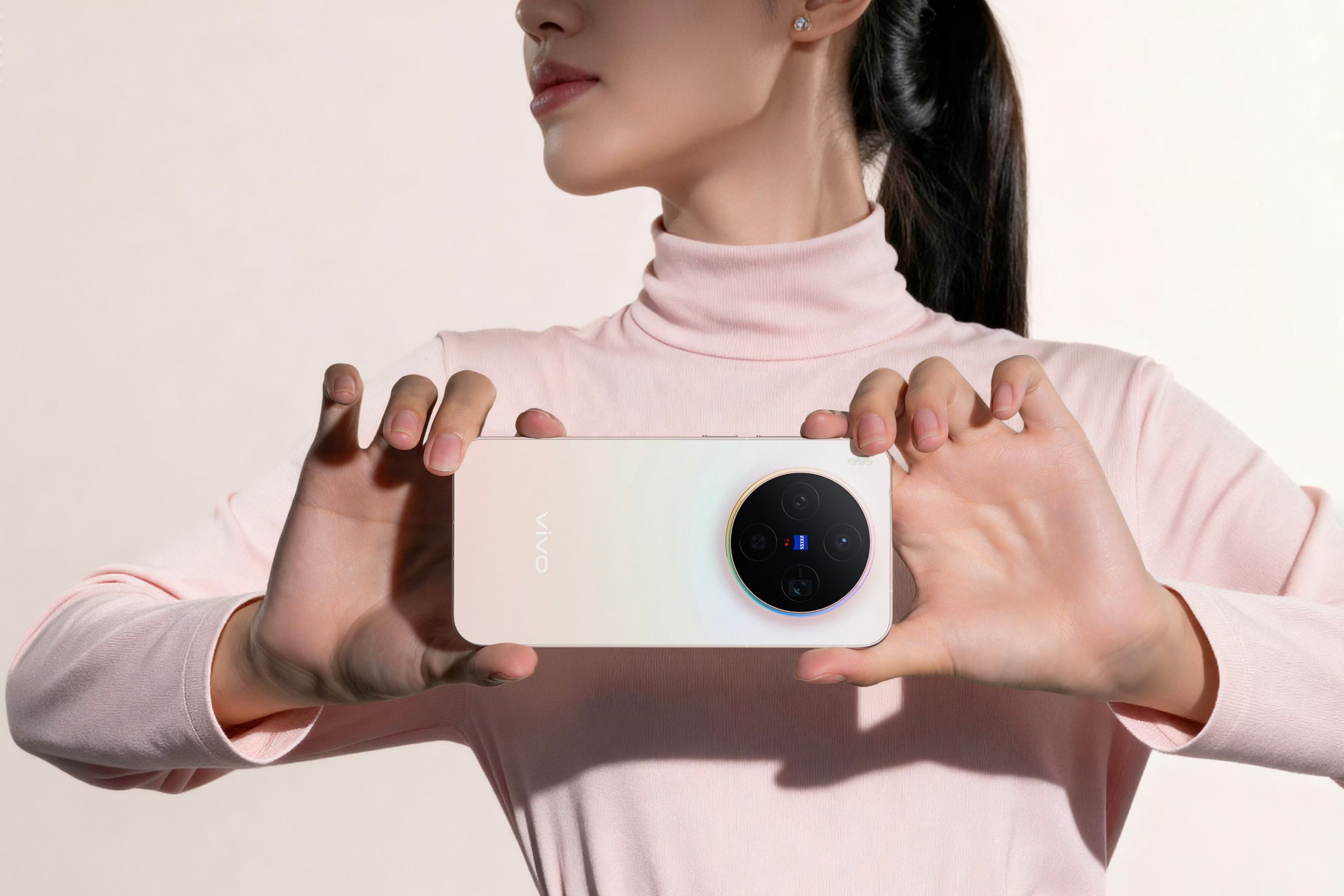 cận cảnh điện thoại vivo x300 pro