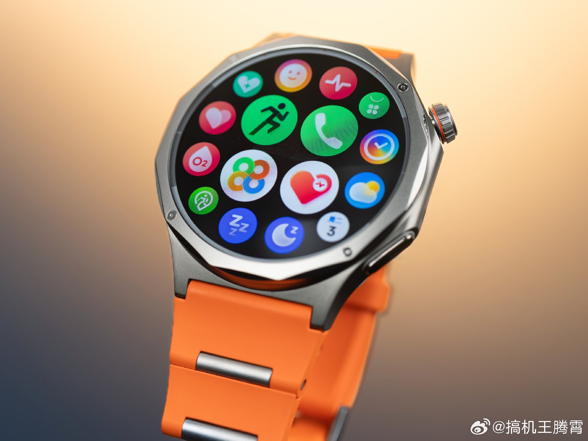 Oppo Watch X3 được trang bị vi xử lý Qualcomm Snapdragon W5 Gen 1