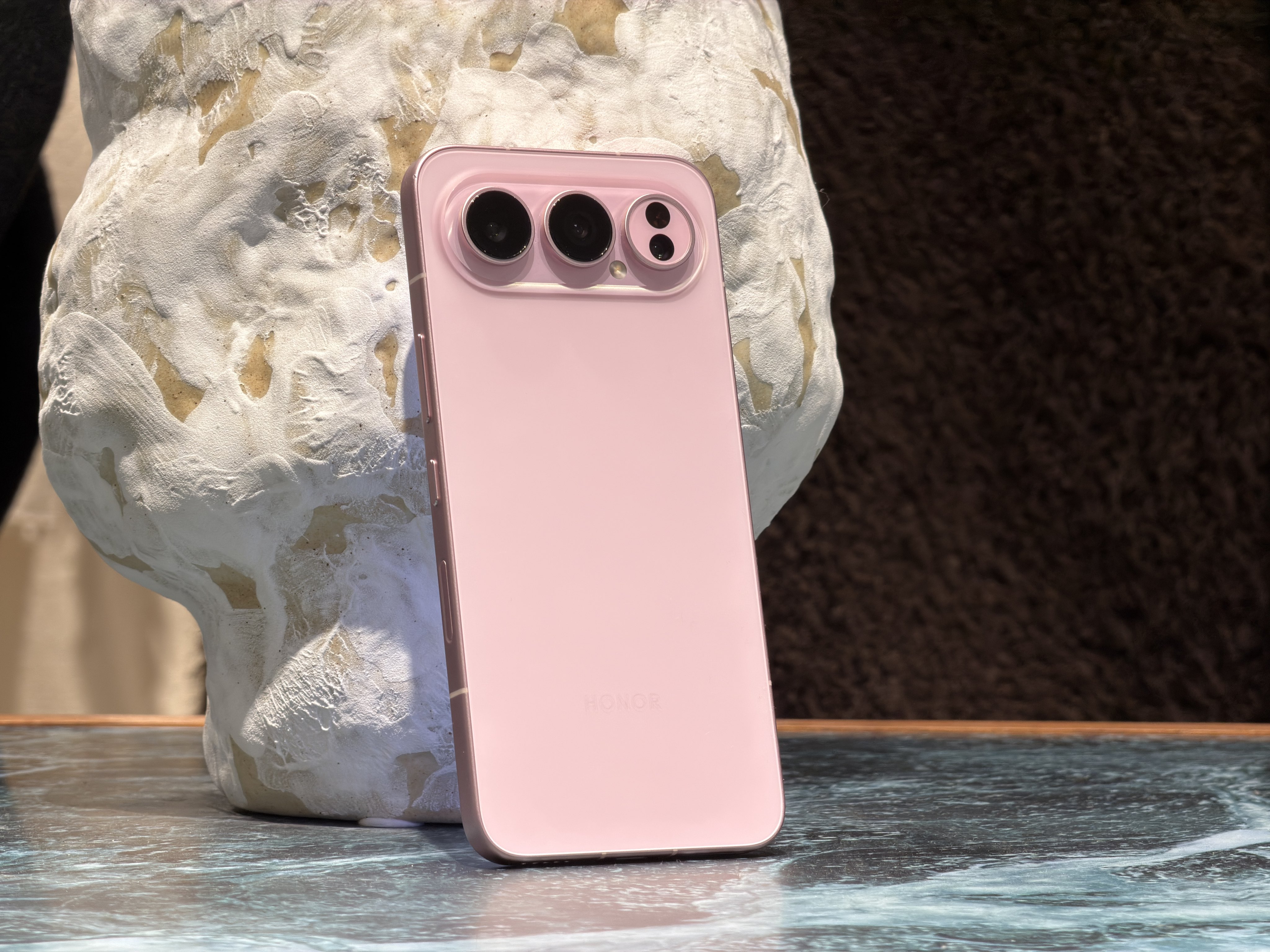 Cận cảnh Honor 500 Pro cũ