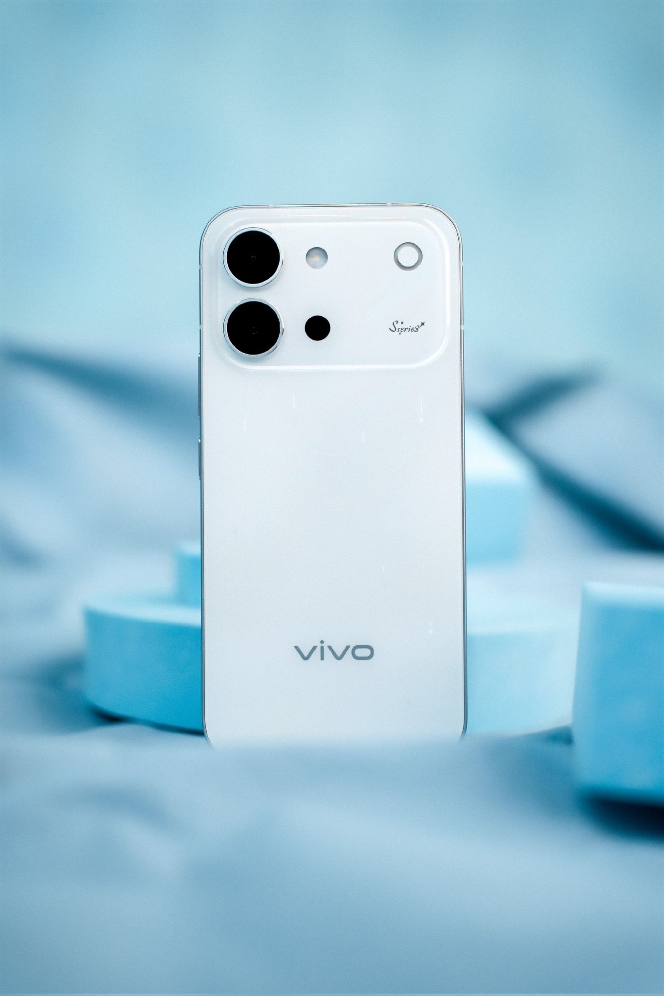 vivo S60 mang ngôn ngữ thiết kế hiện đại