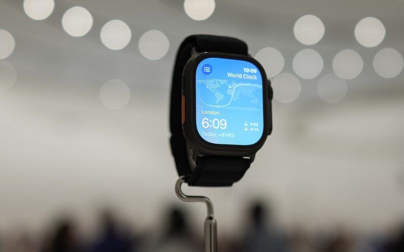 Màn hình Apple Watch Ultra 3