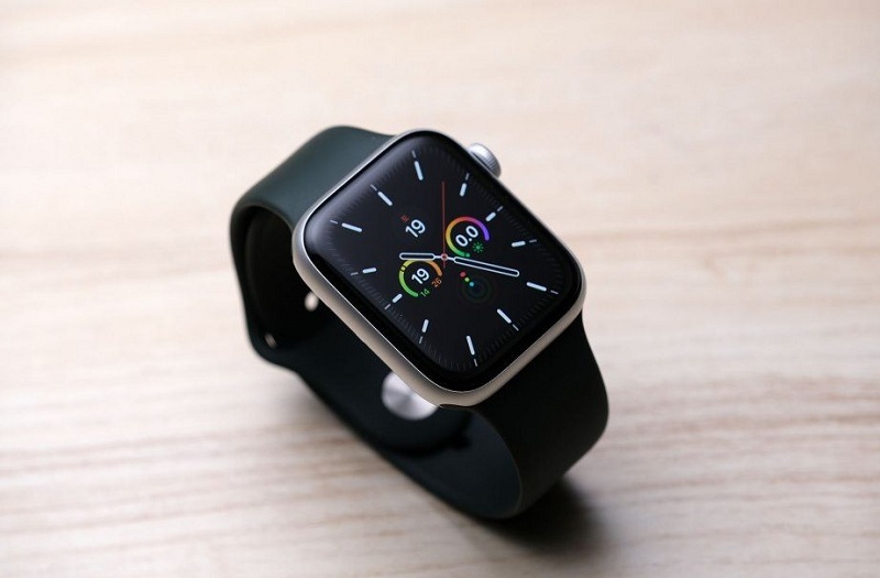 hiển thị Apple Watch SE 44mm (GPS) 