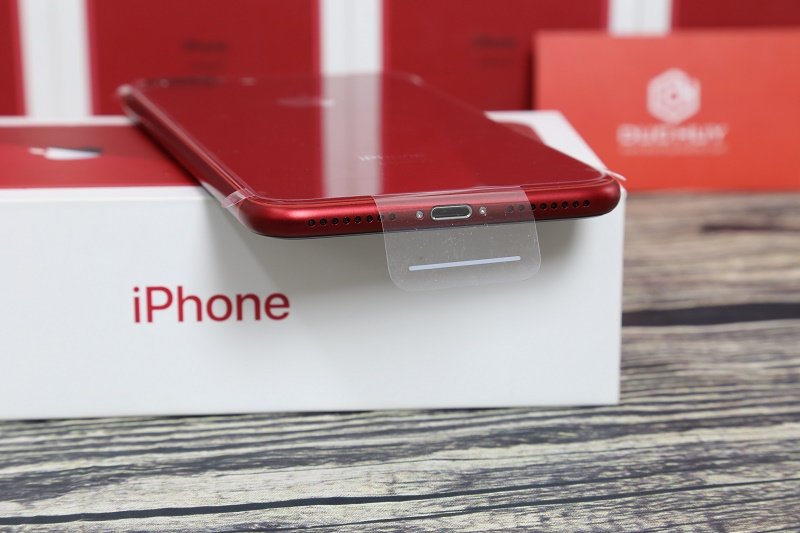 iphone 8 plus đỏ mới cạnh dưới 