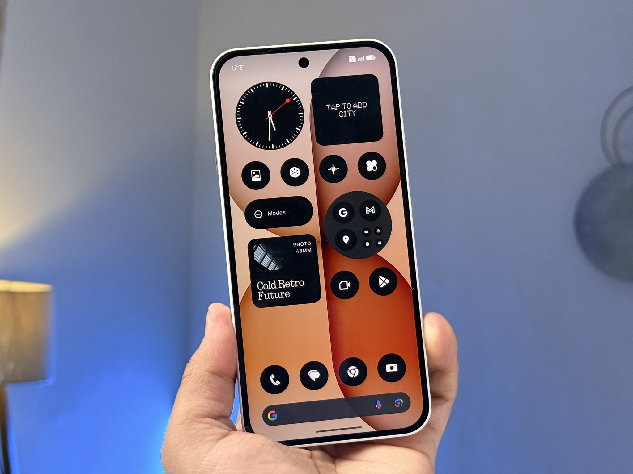 Nothing Phone 4a 256GB sở hữu màn hình tấm nền AMOLED kích thước 6,78 inch