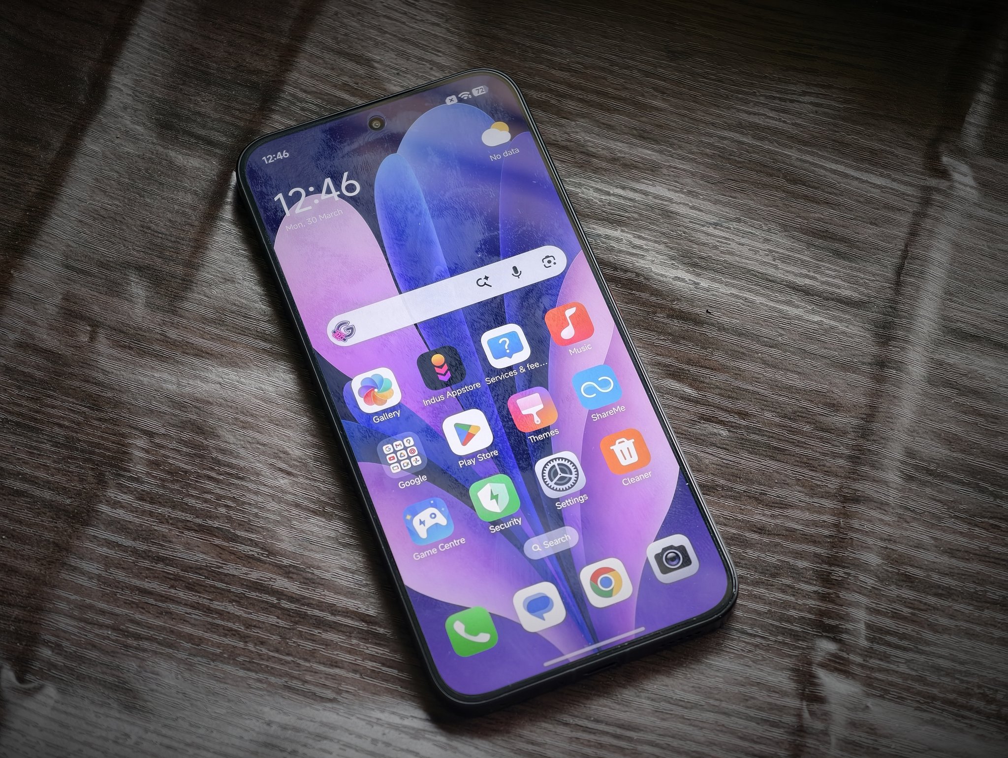 Poco X8 trang bị tấm nền AMOLED kích thước 6,83 inch