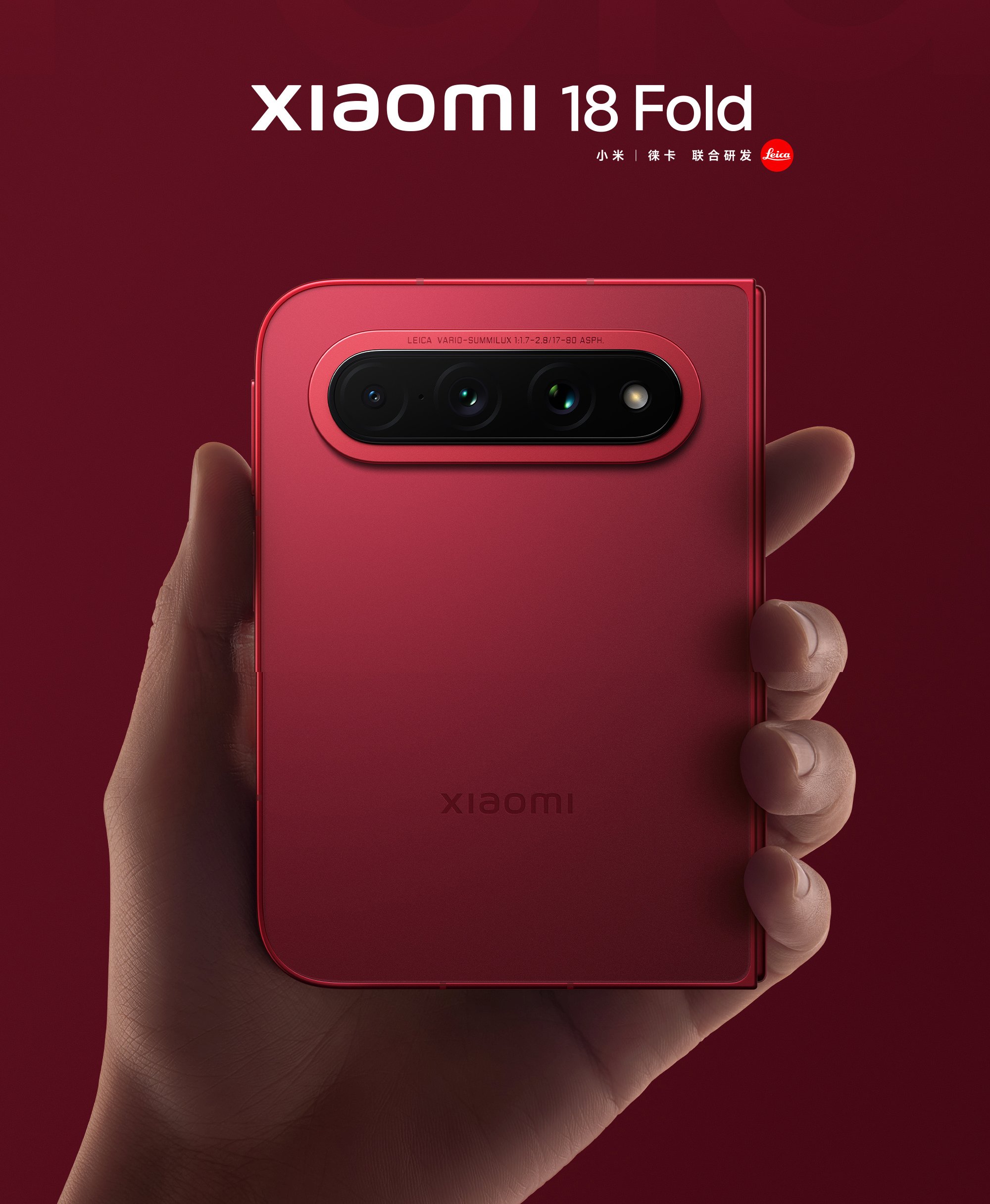 Cận cảnh Xiaomi 18 Fold màu đỏ