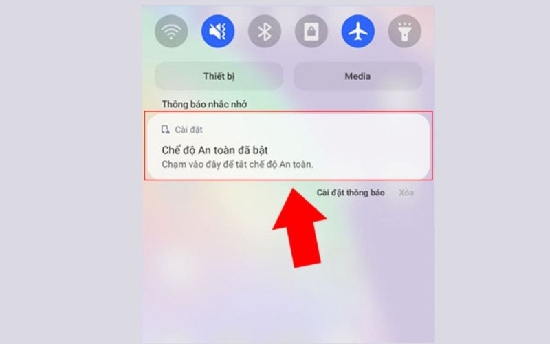 Tắt chế độ an toàn từ bảng thông báo