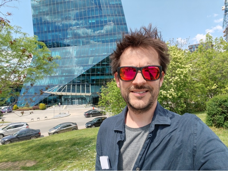 Honor 600 sở hữu camera selfie 50 MP chất lượng