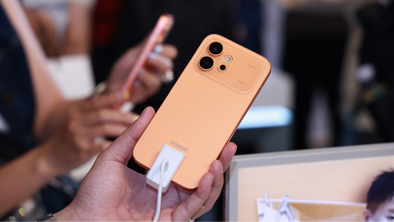Thiết kế Honor 600