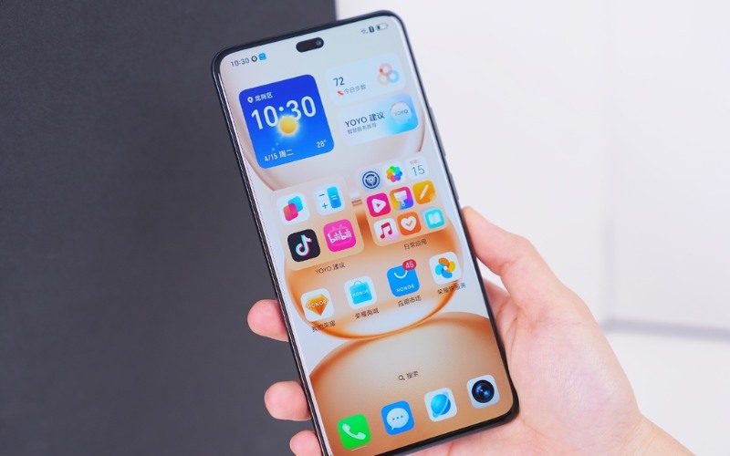 Màn hình AMOLED độ phân giải 1.5K sắc nét