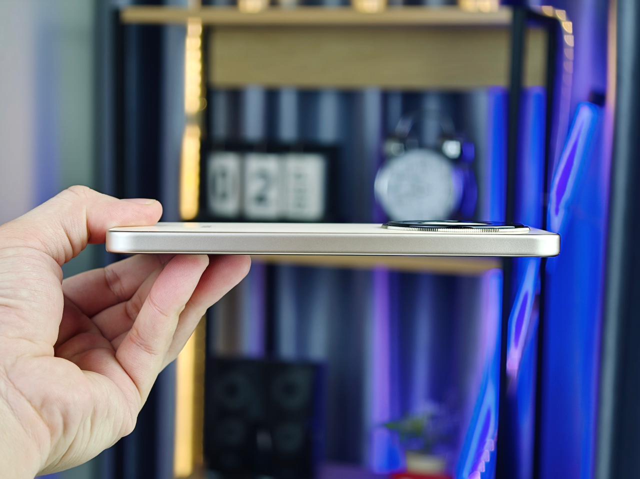 HONOR X9d 5G có độ mỏng ấn tượng