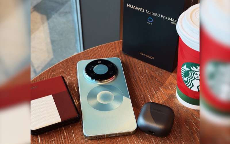 Pin 6000mAh, sạc 100W