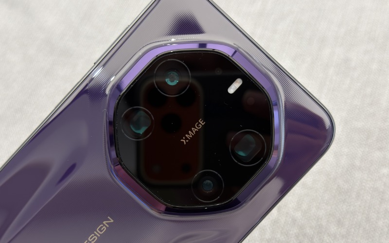 Hai camera ống kính tiềm vọng