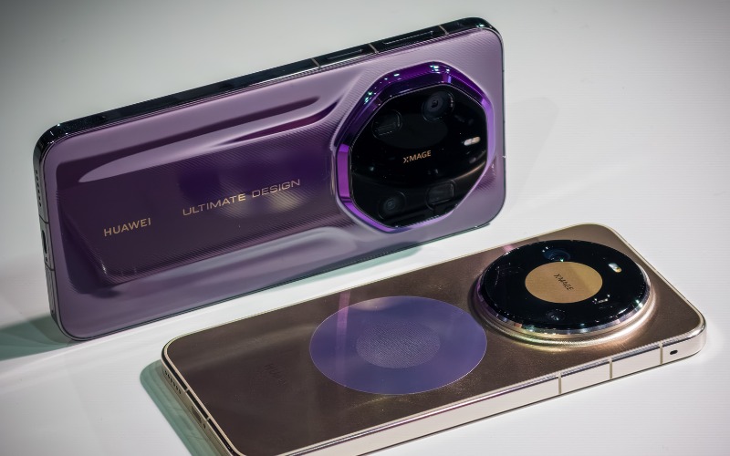 Pin 6000mAh, sạc nhanh 100W