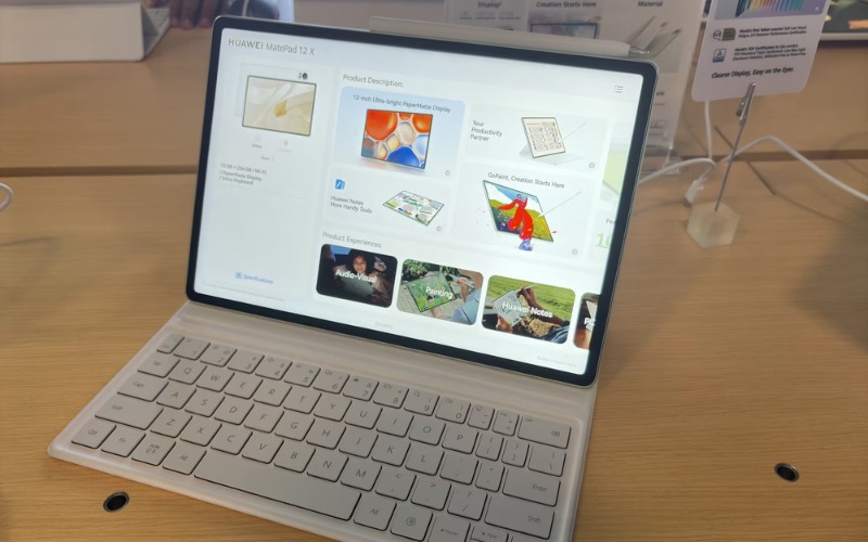 Chip Kirin T92B và đa nhiệm ổn với 12GB RAM