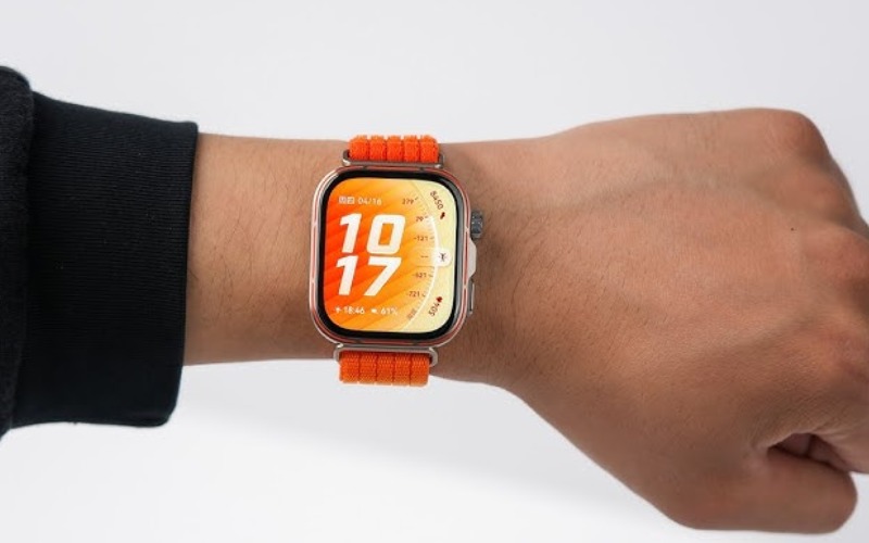 Màn hình AMOLED độ sáng 3000 nits