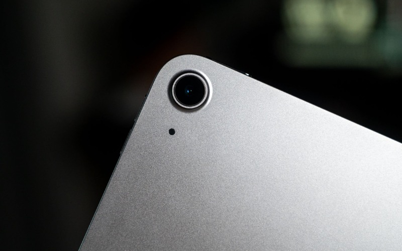 Camera 12MP quay phim 4K và selfie góc rộng