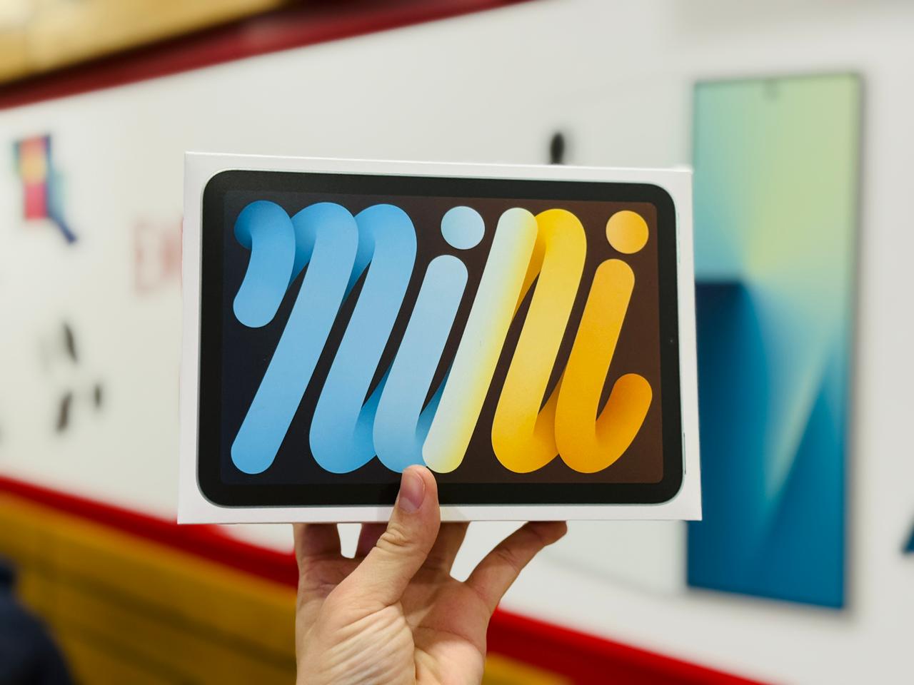 iPad mini 7 128GB có ngoại hình nhỏ gọn