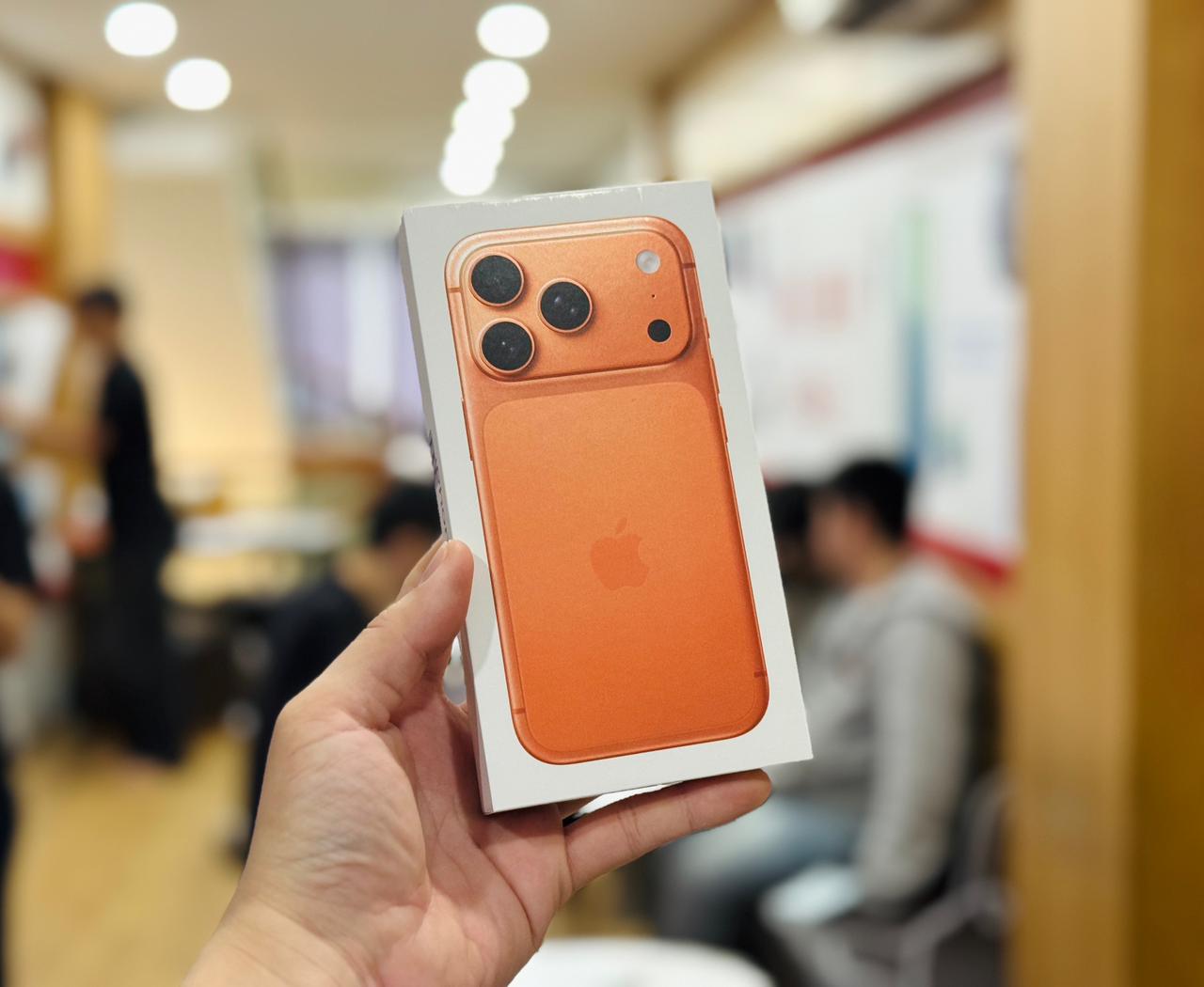 Đặc điểm nổi bật của iPhone 17 Pro 256GB màu cam