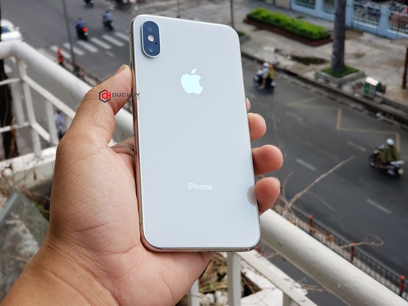 iphone xs cũ đánh giá thiết kế 