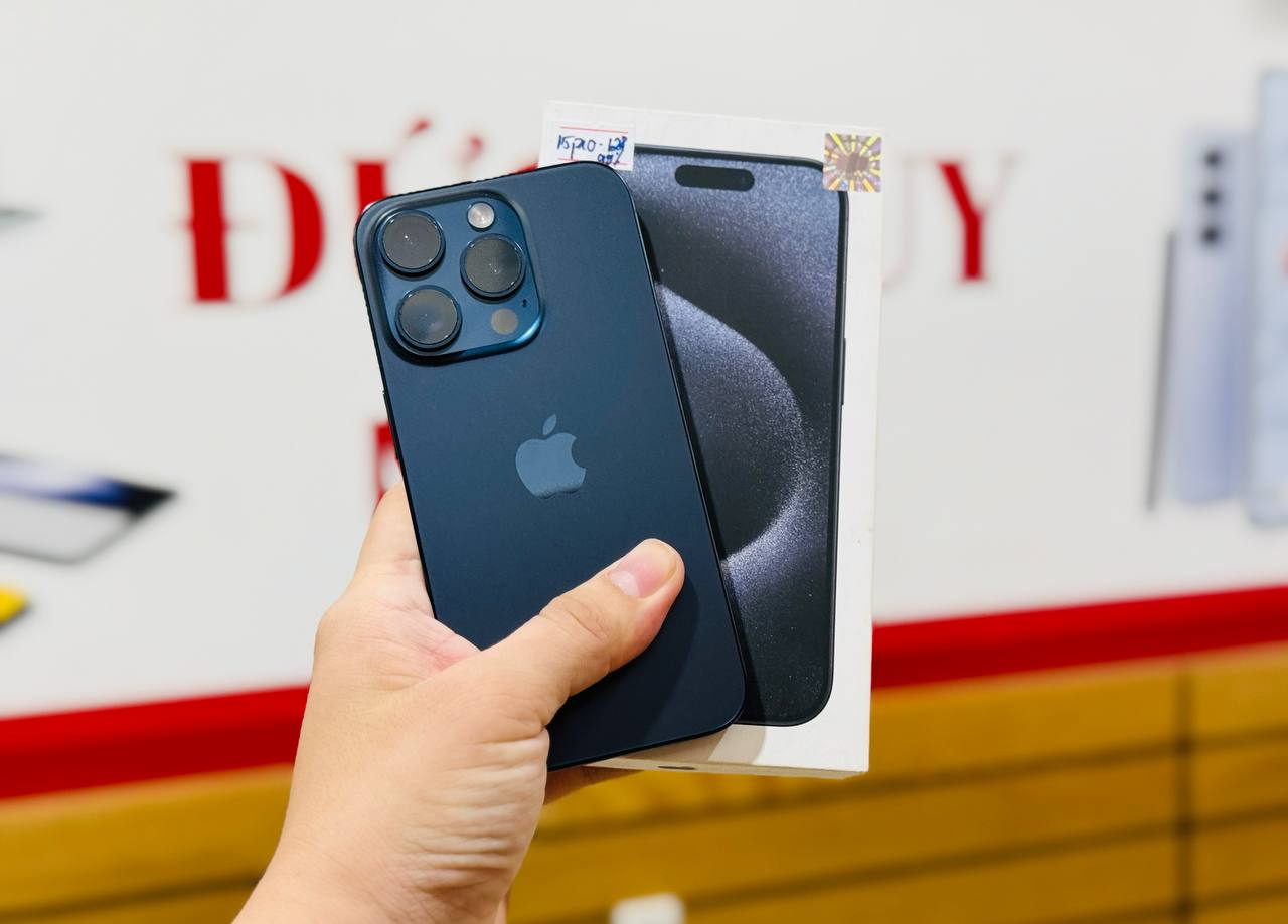 iPhone 15 Pro 128GB cũ màu xanh