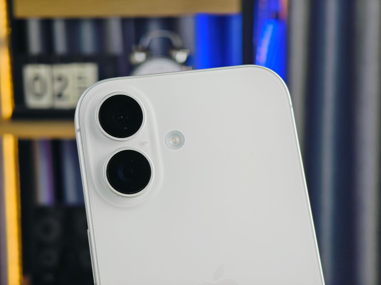 iPhone 17 có camera trước độ phân giải đến 18MP