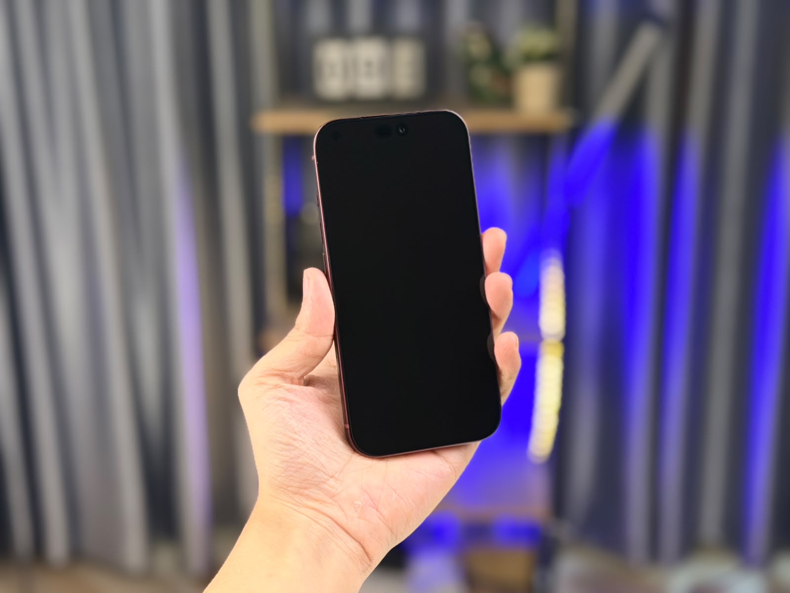 iPhone 18 Pro sở hữu màn hình OLED 6,3 inch