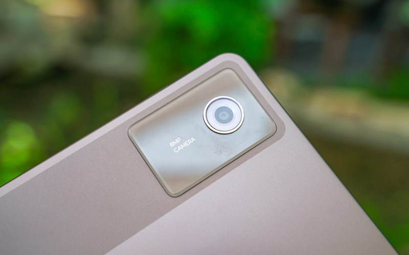 Camera 8MP hỗ trợ video call, chụp tài liệu siêu ổn