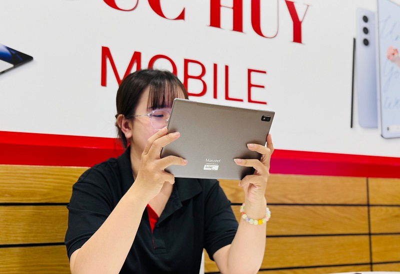 Trên tay Masstel Tab 10.1 thoải mái