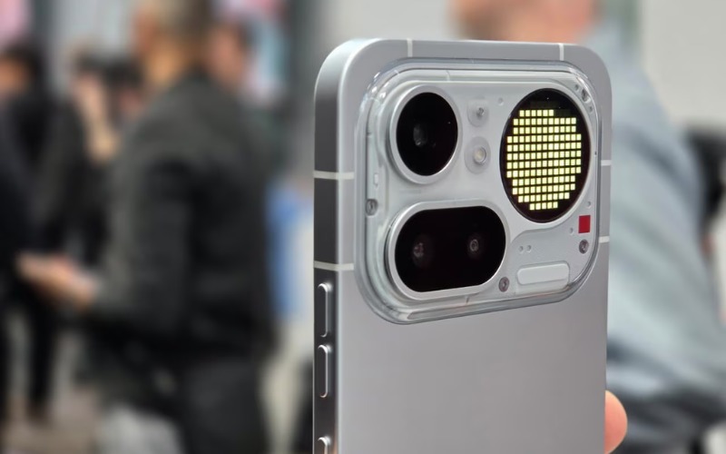 Camera hệ thống 50 MP kép, có Zoom tiềm vọng