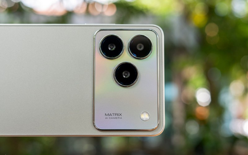 Camera 50MP hỗ trợ AI hiện đại