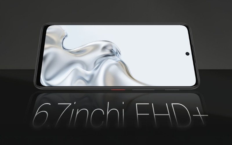 Màn hình LCD lớn 6.7 inch