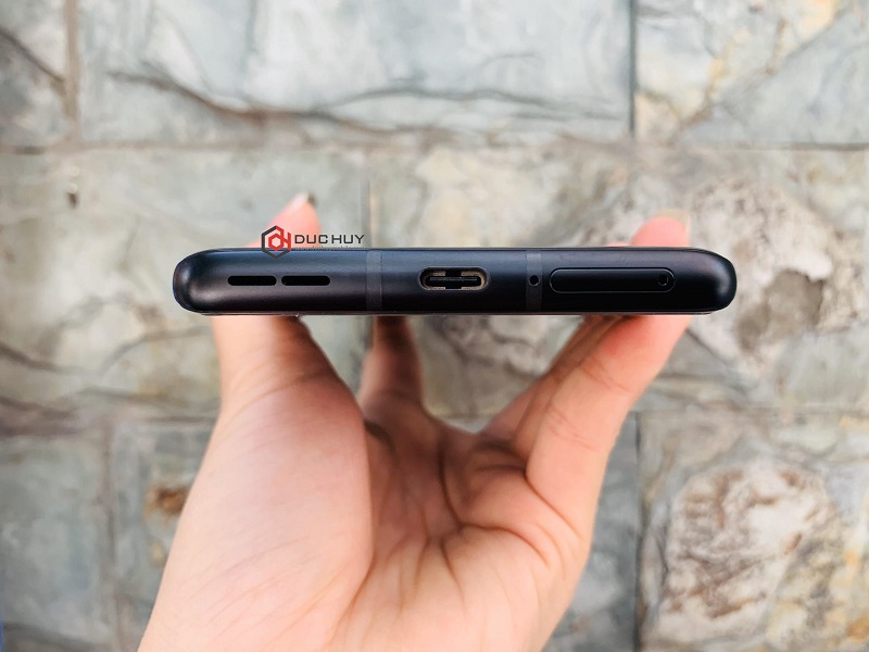 OnePlus 8 Pro sỡ hữu viên pin 4510 mAh