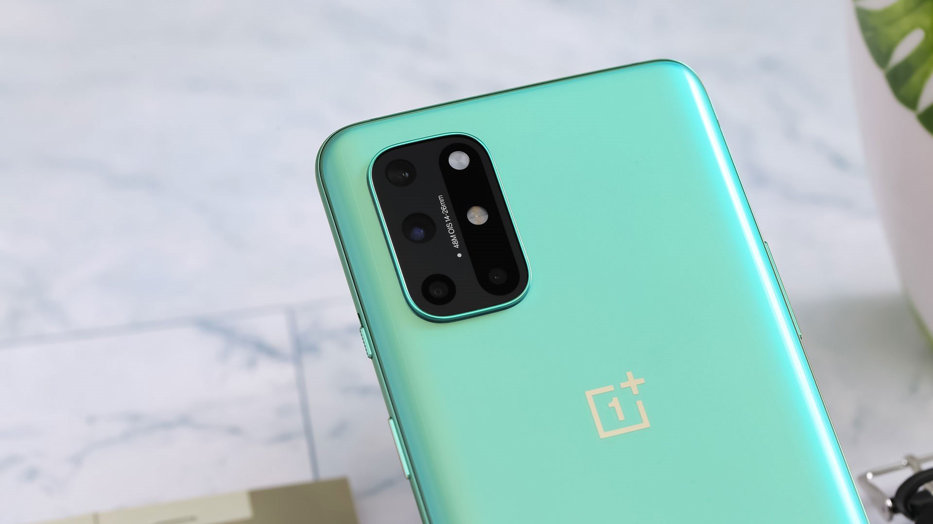 hệ thống 4 camera trên oneplus 8t 5g