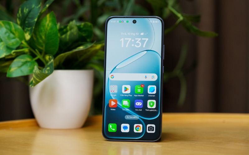 Màn hình LCD tần số 120Hz mượt mà