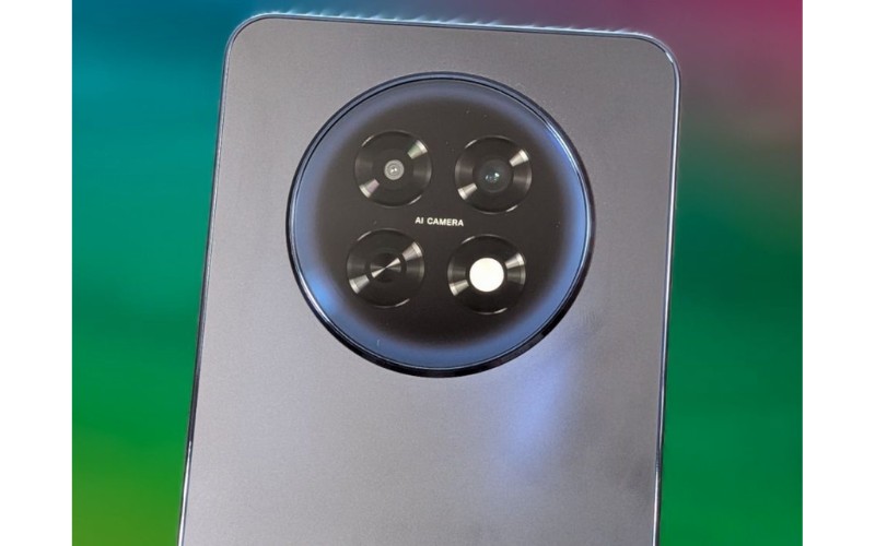 Camera 50MP hỗ trợ chống rung OIS khi quay video