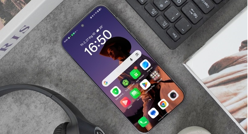 OPPO Find X9 Pro có màn hình AMOLED 6.78" 1.5K+