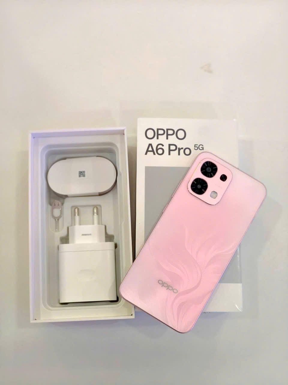 OPPO A6 Pro 5G RAM 12GB