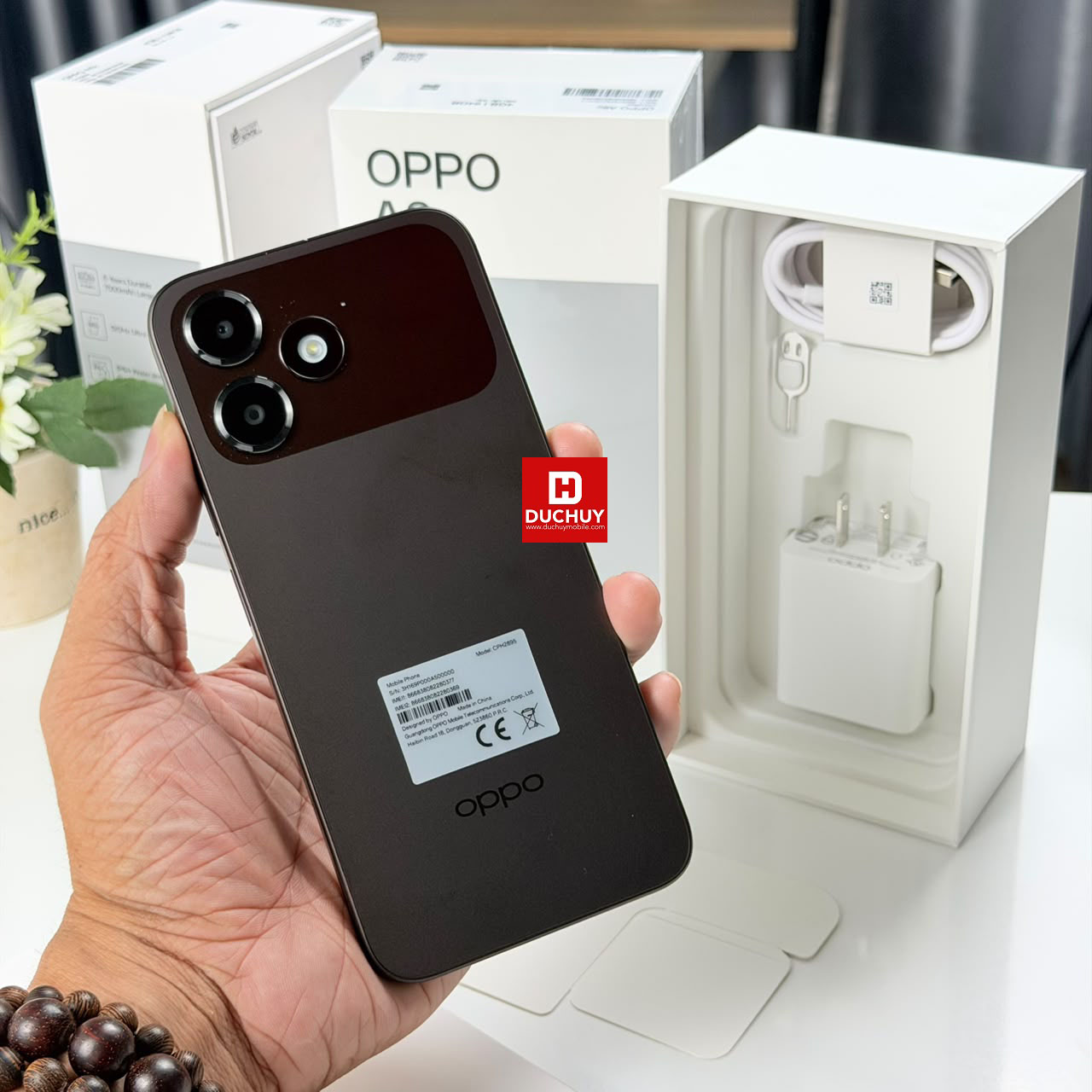 OPPO A6c màu nâu