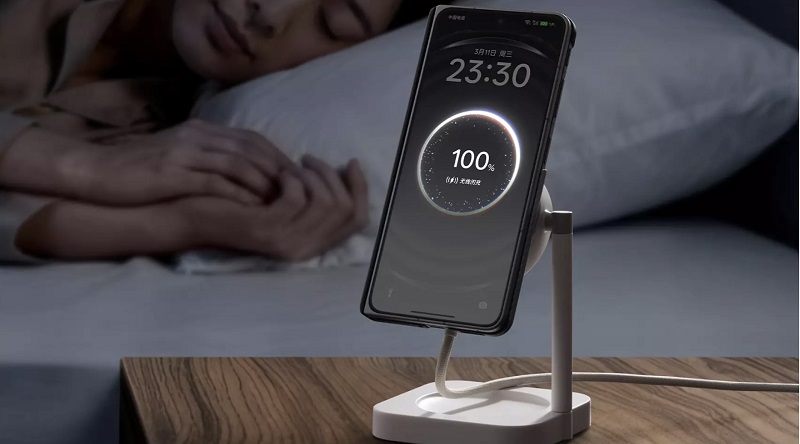 Phụ kiện hỗ trợ: Sạc từ tính Magnetic Turbo 2