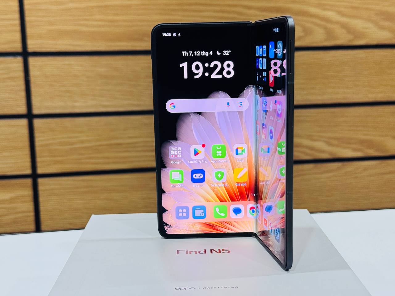 OPPO Find N6  chạy Android 16 kết hợp cùng giao diện ColorOS 16