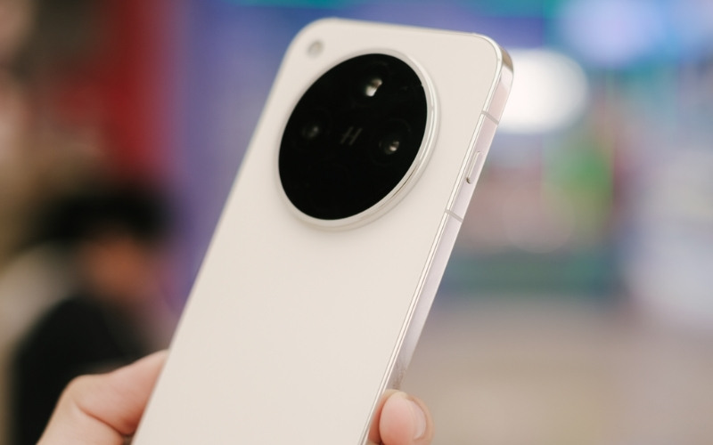 OPPO Find X8s có giá cực tốt