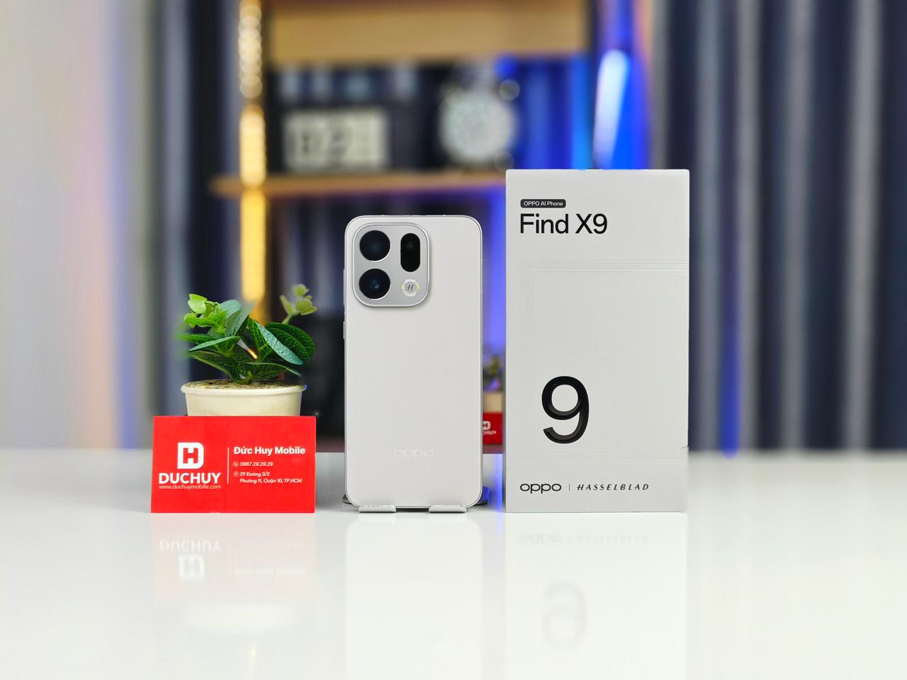 màn hình LTPO OLED kích thước 6.59 inch