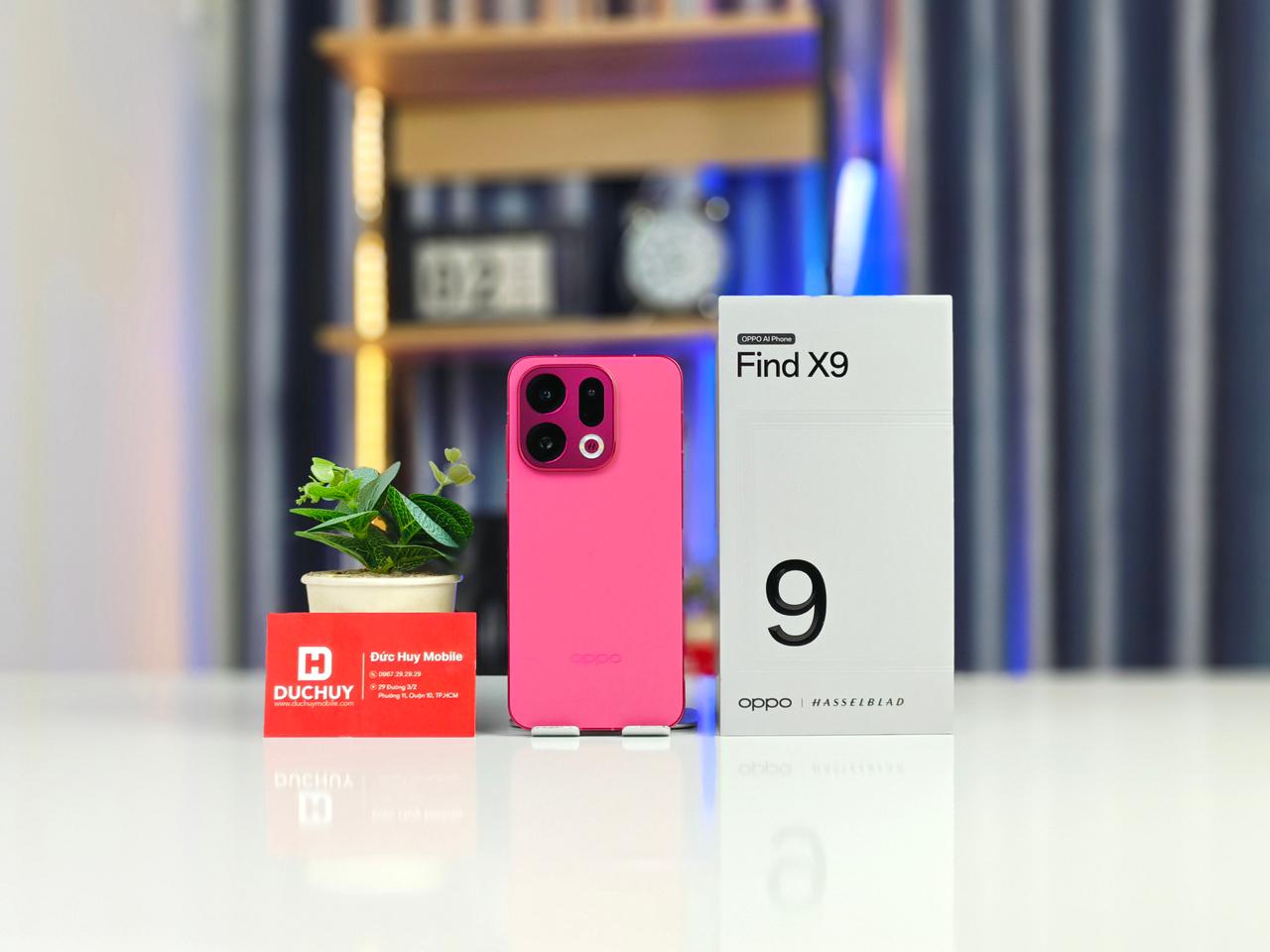 OPPO Find X9 ra mắt với 3 màu: titan, đen và đỏ