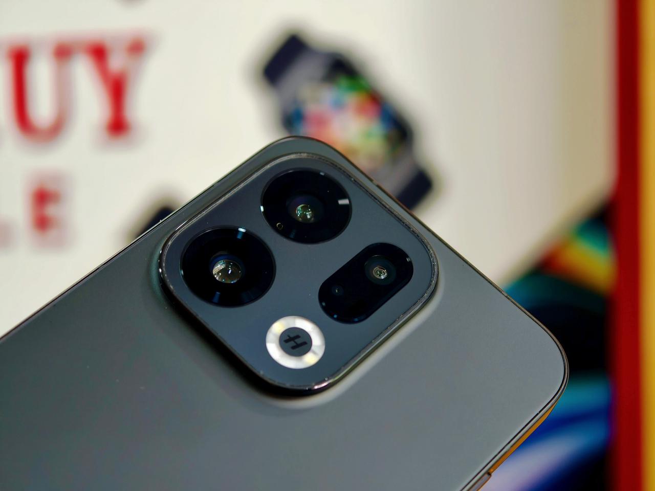 Hệ thống 3 camera 50MP chất lượng