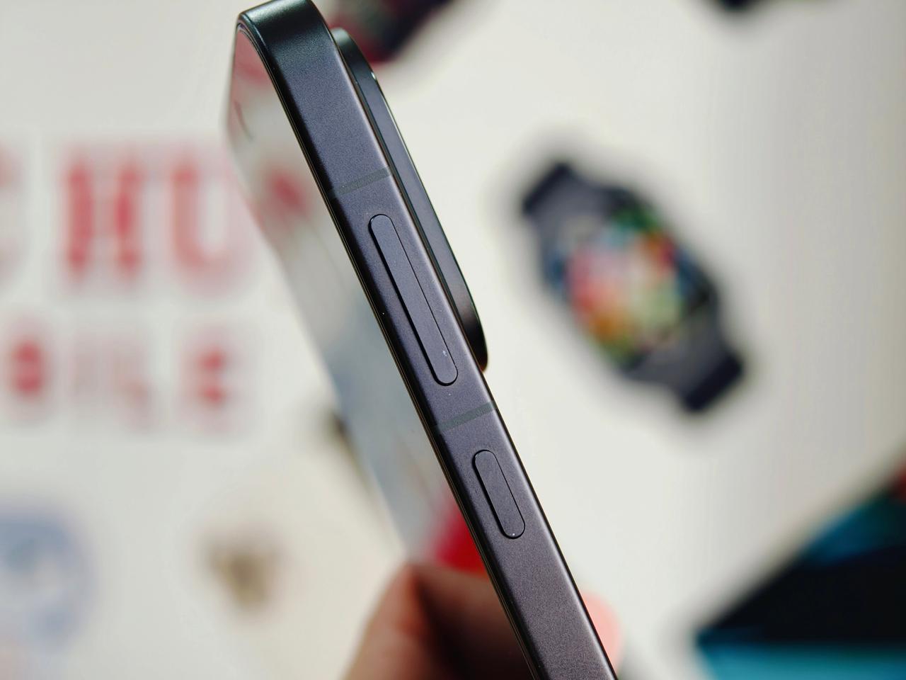 ngoại hình OPPO Find X9 cũ như mới