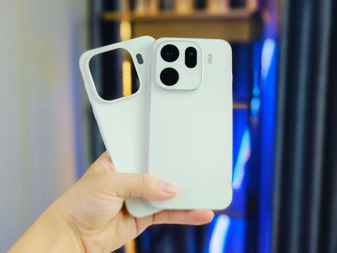 OPPO Find X9 Pro có thiết kế sang trọng