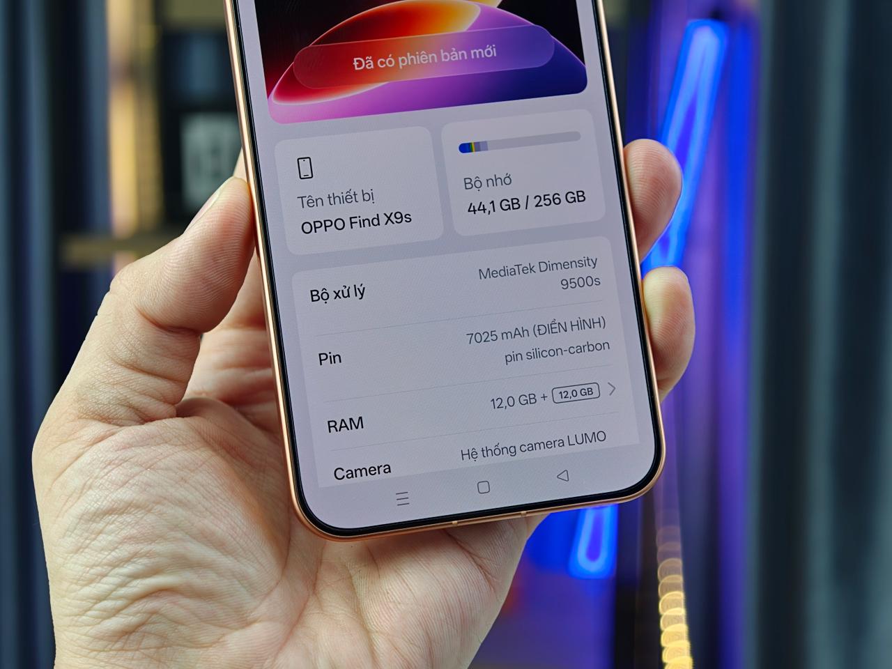 OPPO Find X9s có viền màn hình mỏng chỉ 1.15mm