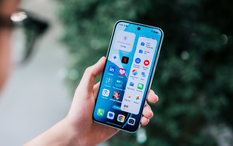 Màn hình AMOLED FullHD+ nịnh mắt